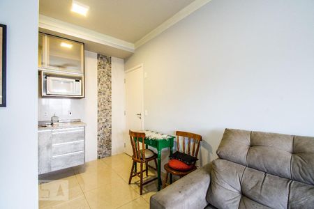 Sala e Cozinha de apartamento para alugar com 1 quarto, 41m² em Vila Dom Pedro I, São Paulo