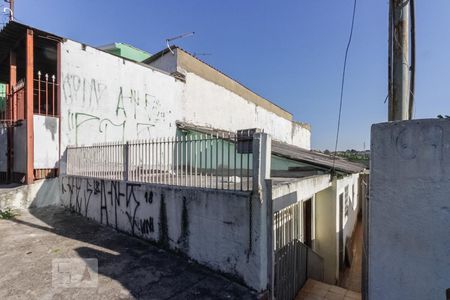 Fachada de casa à venda com 2 quartos, 85m² em Jardim Roberto, Osasco