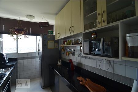 Apartamento para alugar com 100m², 3 quartos e 2 vagasCozinha