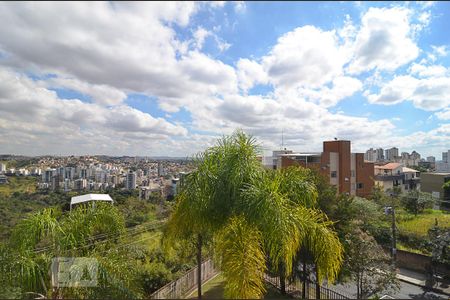 Apartamento para alugar com 100m², 3 quartos e 2 vagasVista