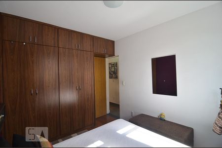 Apartamento para alugar com 100m², 3 quartos e 2 vagasQuarto 2