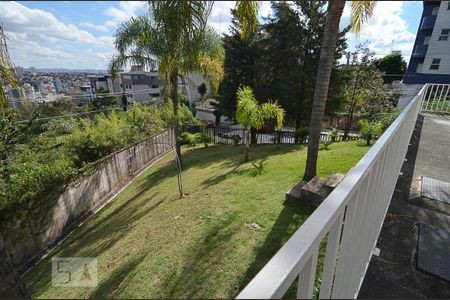 Apartamento para alugar com 100m², 3 quartos e 2 vagasÁrea prédio