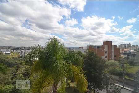 Apartamento para alugar com 100m², 3 quartos e 2 vagasVista
