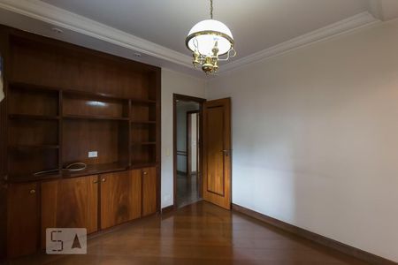 Apartamento à venda com 220m², 4 quartos e 4 vagasQuarto 1