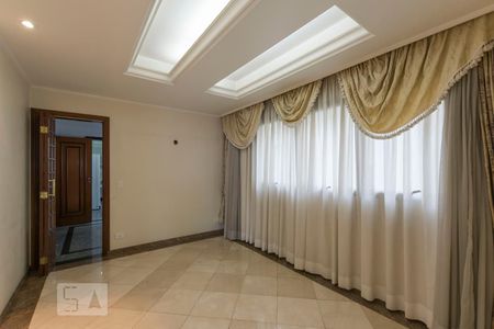 Sala de apartamento à venda com 4 quartos, 220m² em Vila Monumento, São Paulo
