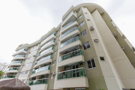 Apartamento à venda com 130m², 3 quartos e 2 vagasFachada