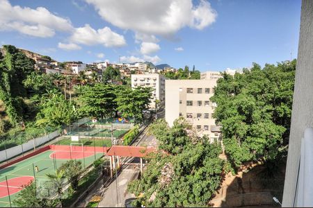 Apartamento à venda com 130m², 3 quartos e 2 vagasVista Varanda