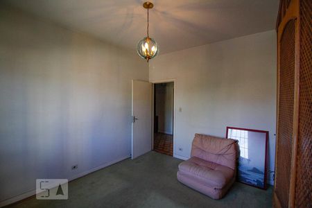 Casa à venda com 380m², 4 quartos e sem vagaSuíte 2