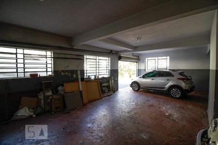 Casa à venda com 380m², 4 quartos e sem vagaGaragem