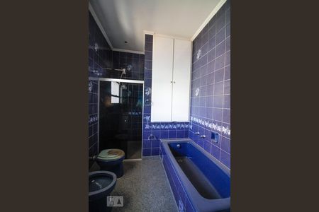 Casa à venda com 380m², 4 quartos e sem vagaBanheiro