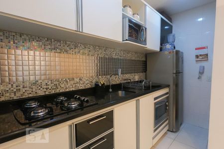 Apartamento para alugar com 90m², 2 quartos e 1 vaga Apartamento para alugar com 90m², 2 quartos e 1 vagaCozinha