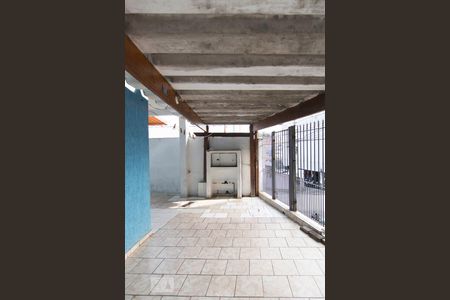Garagem de casa para alugar com 1 quarto, 45m² em Vila Cavaton, São Paulo
