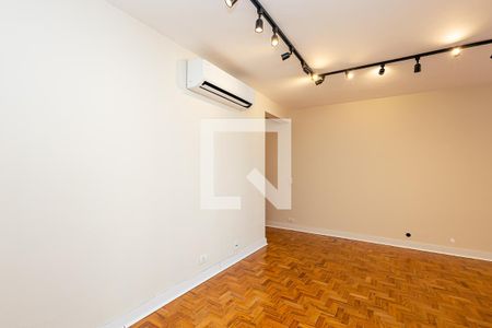 Apartamento para alugar com 85m², 2 quartos e 1 vagaSala