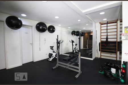 Apartamento à venda com 40m², 1 quarto e 1 vaga Apartamento à venda com 40m², 1 quarto e 1 vagaAcademia