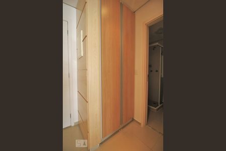 Corredor de apartamento à venda com 1 quarto, 40m² em Jardim Ampliação, São Paulo