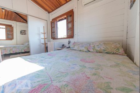 Casa de condomínio para alugar com 300m², 4 quartos e 4 vagas