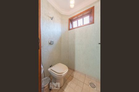 Casa de Condomínio para alugar com 4 quartos, 300m² em Loteamento Portal do Sol I, Goiânia