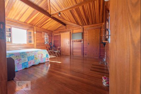 Casa de condomínio para alugar com 300m², 4 quartos e 4 vagas