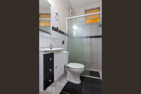 Banheiro  de casa para alugar com 1 quarto, 40m² em Vila Ede, São Paulo