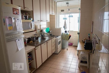 Apartamento à venda com 52m², 2 quartos e 1 vagaCozinha 