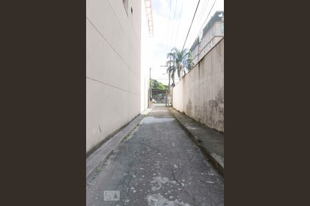 Casa para alugar com 198m², 2 quartos e 2 vagasFachada