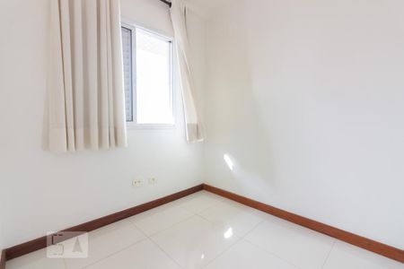 Quarto 1 de apartamento para alugar com 2 quartos, 67m² em Jaguaré, São Paulo