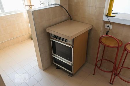 Apartamento à venda com 70m², 2 quartos e 1 vagaCozinha (Fogão)