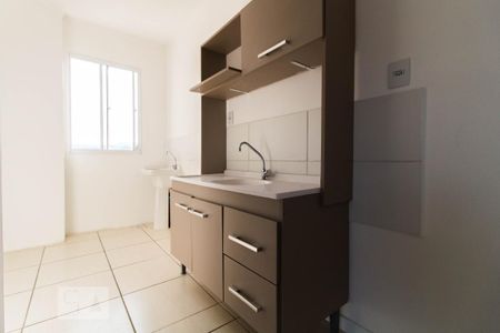 Cozinha de apartamento para alugar com 2 quartos, 50m² em Cavalhada, Porto Alegre