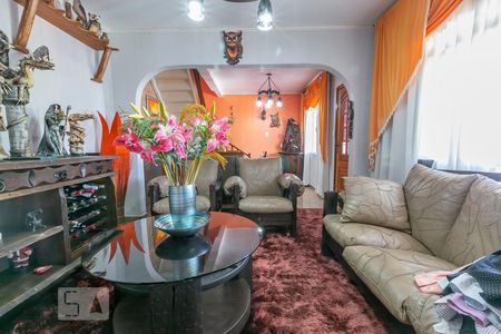 Sala de casa para alugar com 4 quartos, 240m² em Vila Marina, São Paulo