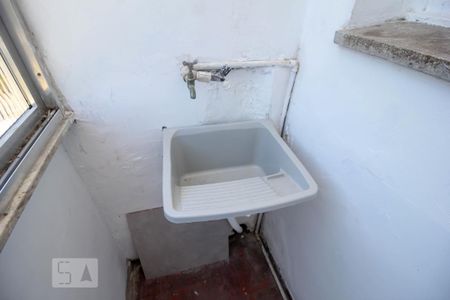Varanda  Tanque de kitnet/studio para alugar com 1 quarto, 28m² em Centro, Rio de Janeiro