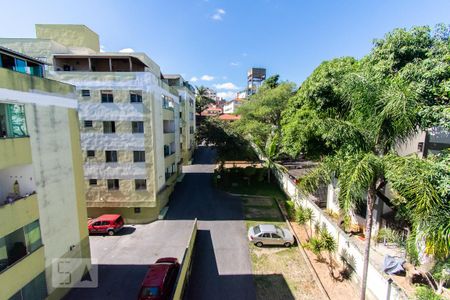 Sala de apartamento à venda com 4 quartos, 135m² em Liberdade, Belo Horizonte