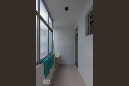 Apartamento para alugar com 115m², 3 quartos e 1 vagaÁrea de Serviço