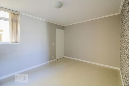 Sala de jantar de apartamento para alugar com 2 quartos, 74m² em Rebouças, Curitiba