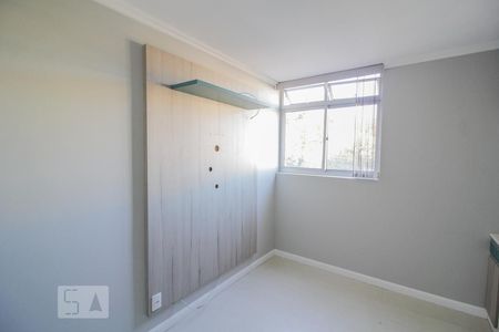 Quarto 1 de apartamento para alugar com 2 quartos, 74m² em Rebouças, Curitiba