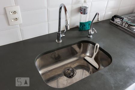 Cozinha Pia de apartamento para alugar com 1 quarto, 31m² em Água Branca, São Paulo