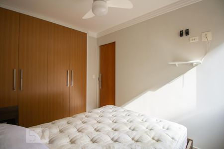 Apartamento à venda com 38m², 1 quarto e 1 vagaQuarto