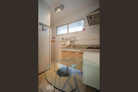 Apartamento à venda com 38m², 1 quarto e 1 vagaCozinha