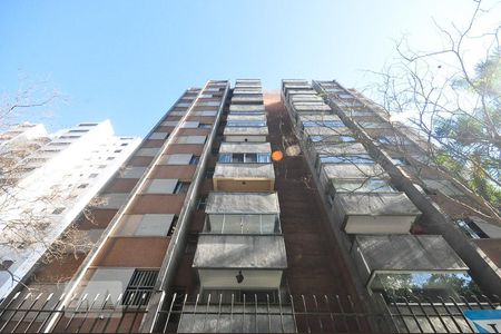 Apartamento para alugar com 70m², 2 quartos e 2 vagasFachada