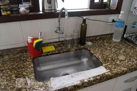 Apartamento para alugar com 76m², 2 quartos e sem vaga Apartamento para alugar com 76m², 2 quartos e sem vagaPIA COZINHA