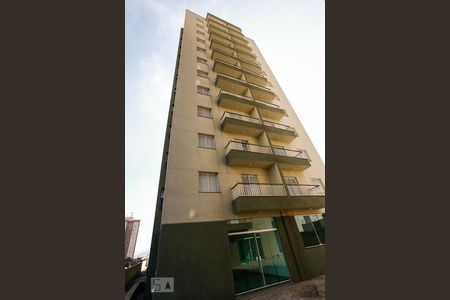 Apartamento para alugar com 75m², 3 quartos e 2 vagas Apartamento para alugar com 75m², 3 quartos e 2 vagasFachada do Prédio