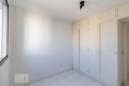 Apartamento à venda com 61m², 2 quartos e 1 vagaQuarto 2