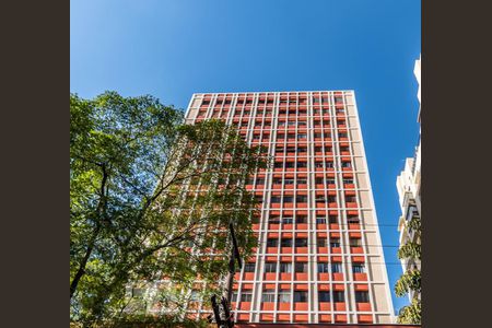 Apartamento à venda com 38m², 1 quarto e 1 vagaFachada