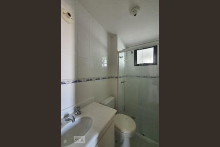 Banheiro da suíte de apartamento para alugar com 3 quartos, 81m² em Vila Deodoro, São Paulo