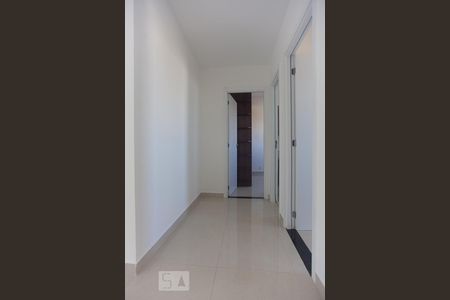 Corredor de apartamento para alugar com 2 quartos, 52m² em Vila São Bento, Campinas