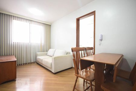 Sala de apartamento para alugar com 2 quartos, 49m² em Jardim Vazani, São Paulo