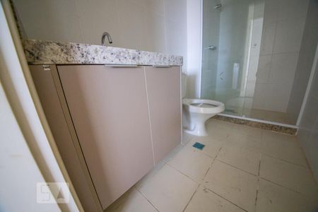 Banheiro  de apartamento à venda com 3 quartos, 100m² em São Francisco, Niterói