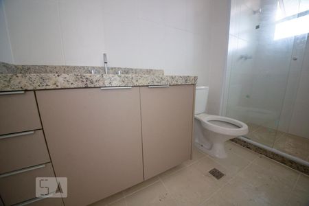 Apartamento à venda com 100m², 3 quartos e 3 vagasBanheiro da Suíte