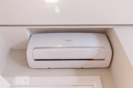 Apartamento à venda com 70m², 2 quartos e 2 vagasDetalhe da Suíte