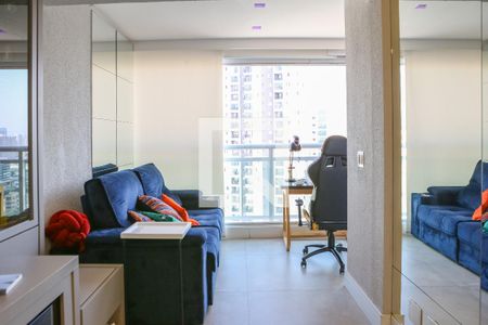 Sala e Sacada de apartamento para alugar com 1 quarto, 38m² em Barra Funda, São Paulo