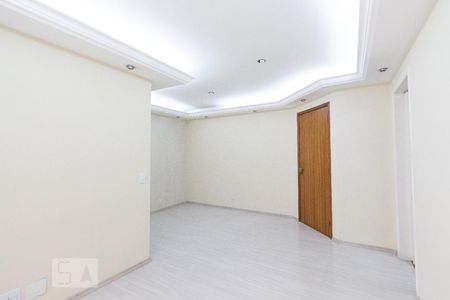 Apartamento para alugar com 79m², 3 quartos e 2 vagas Apartamento para alugar com 79m², 3 quartos e 2 vagasSala